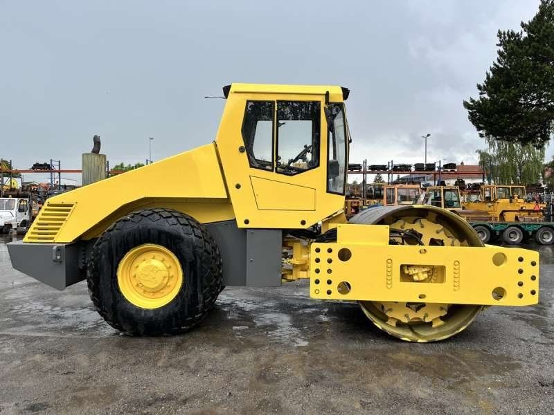 BOMAG BW216 D-3