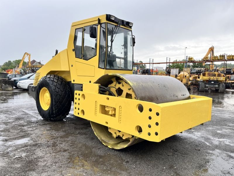 BOMAG BW216 D-3