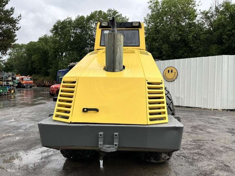 BOMAG BW216 D-3