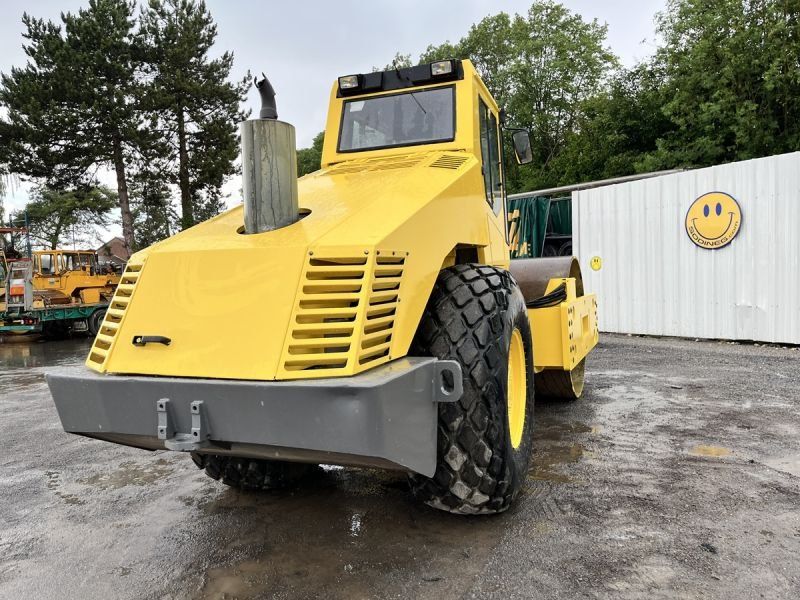 BOMAG BW216 D-3