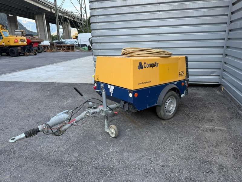 COMPAIR C25