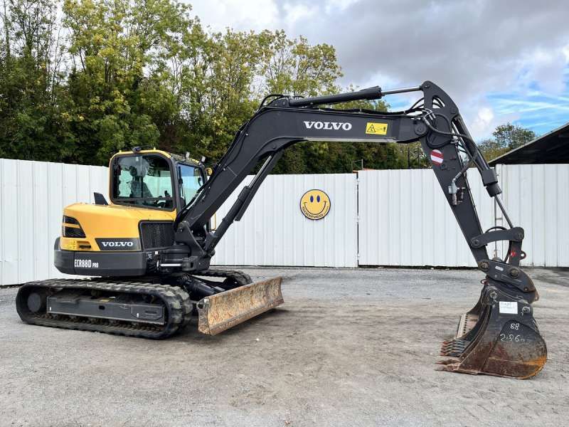 VOLVO ECR88D
