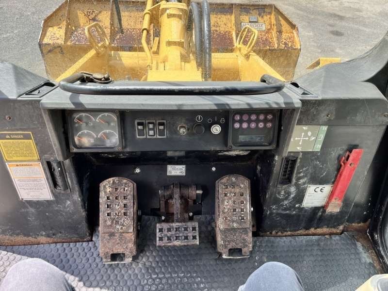 CATERPILLAR 953C2