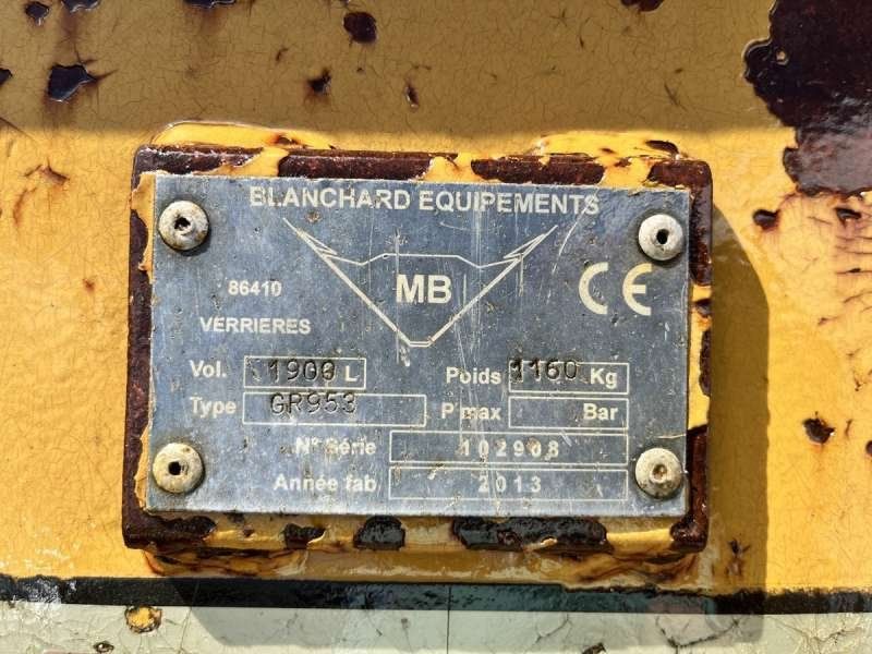 CATERPILLAR 953C2