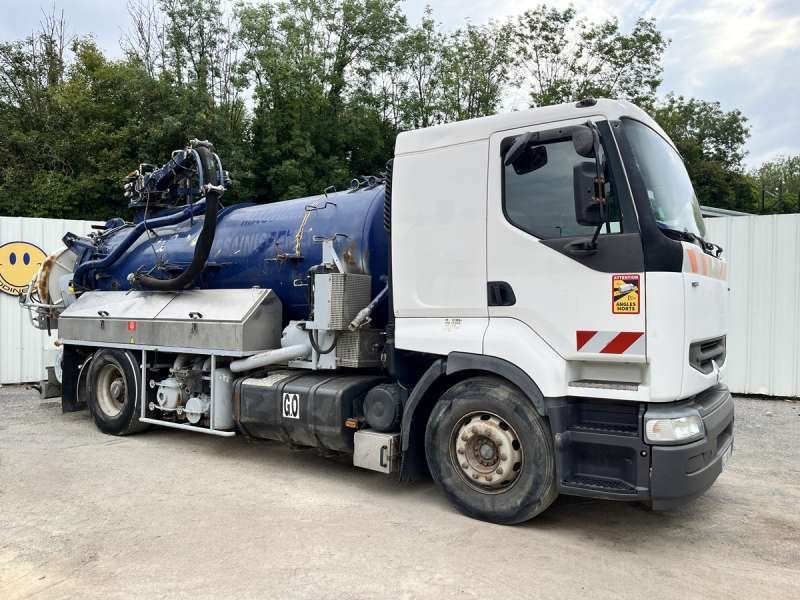 RENAULT 22GVA 4X2