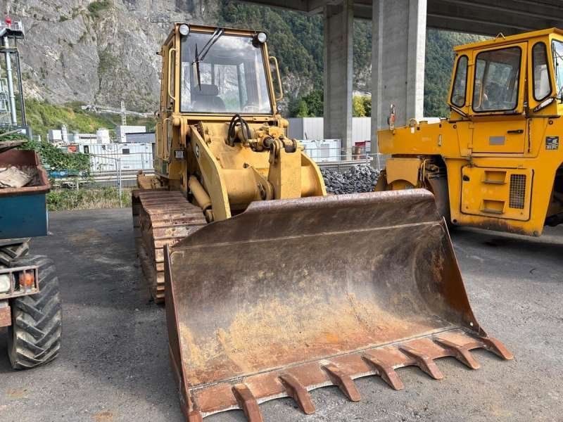 CATERPILLAR 953