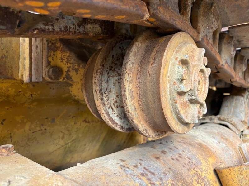 CATERPILLAR 953