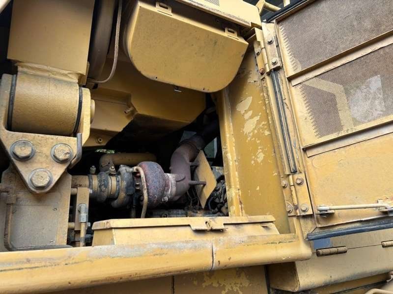 CATERPILLAR 953
