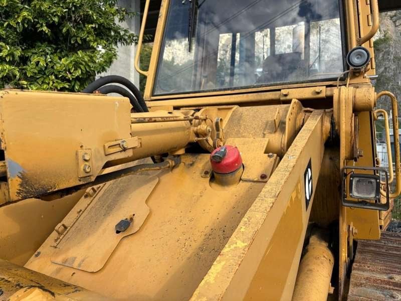 CATERPILLAR 953