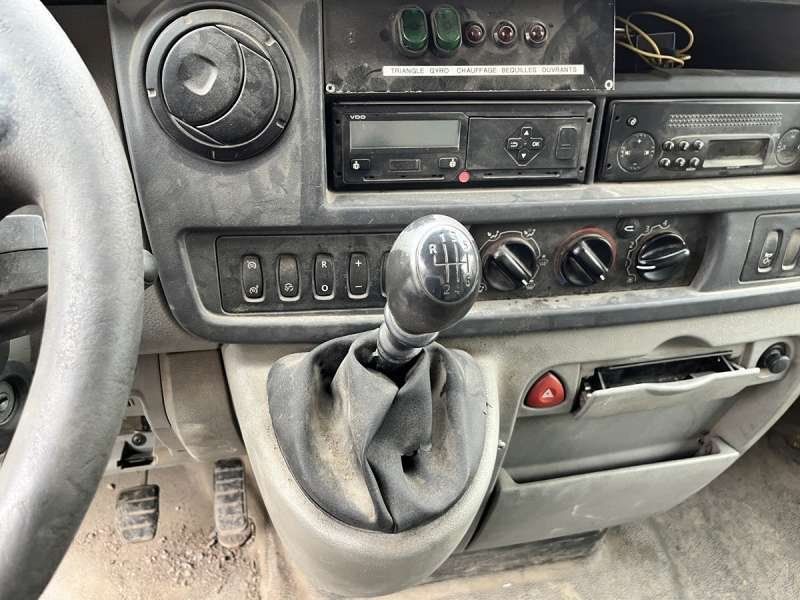 RENAULT MASCOTT 160DXI