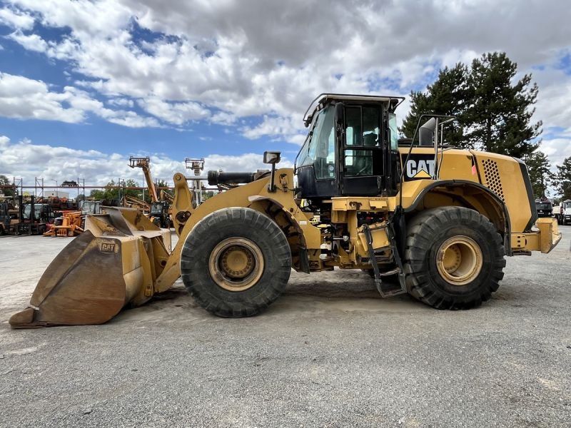 CATERPILLAR 966K