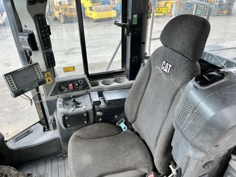CATERPILLAR 966K