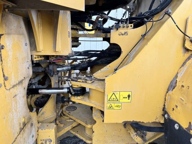 CATERPILLAR 966K