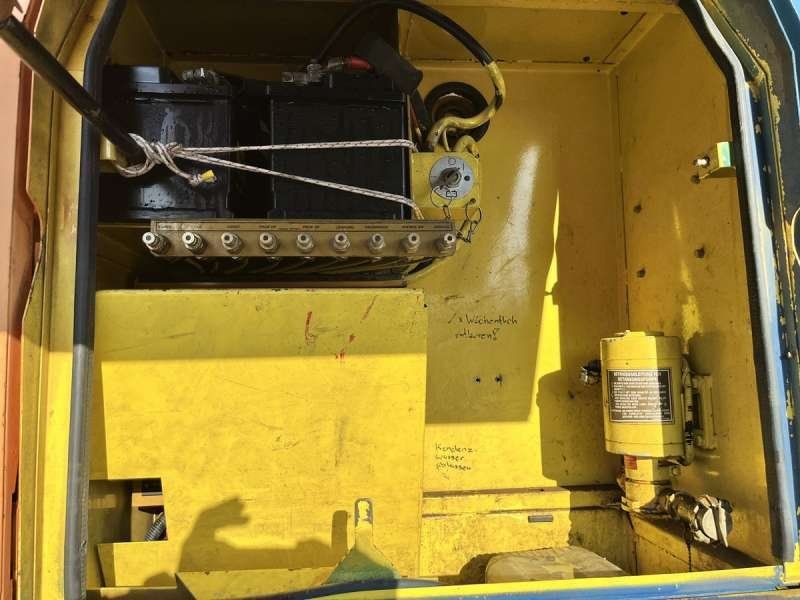 CATERPILLAR M315