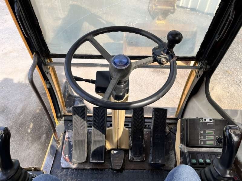 CATERPILLAR M315