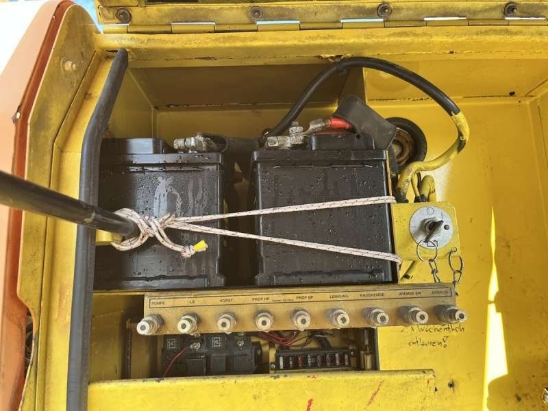 CATERPILLAR M315