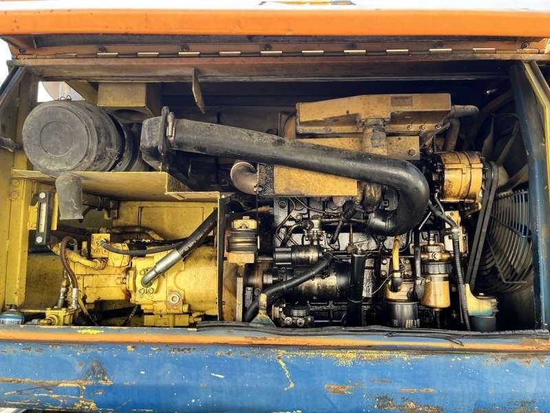 CATERPILLAR M315