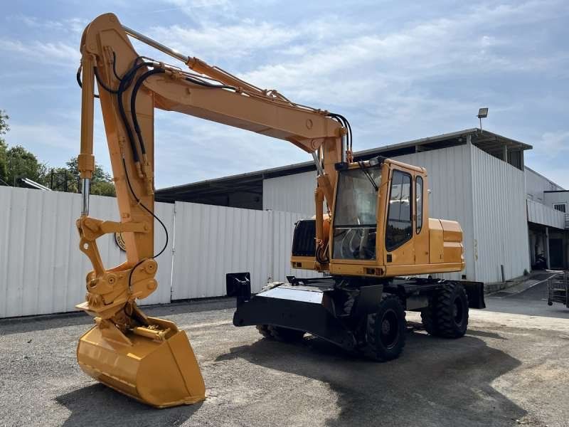 CATERPILLAR M315