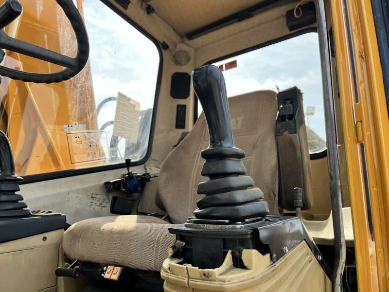 CATERPILLAR M315