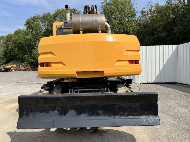CATERPILLAR M315