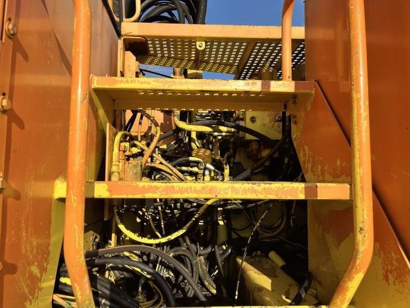 CATERPILLAR M315