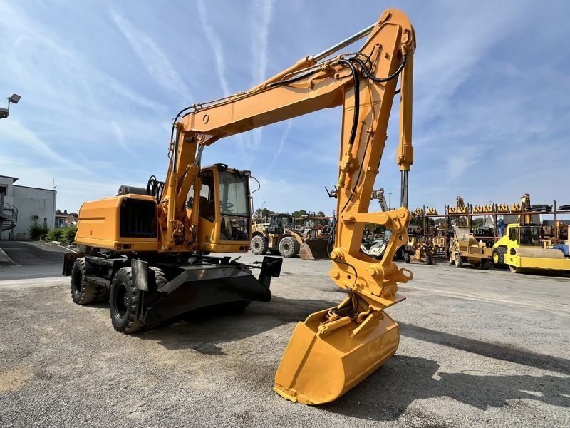 CATERPILLAR M315