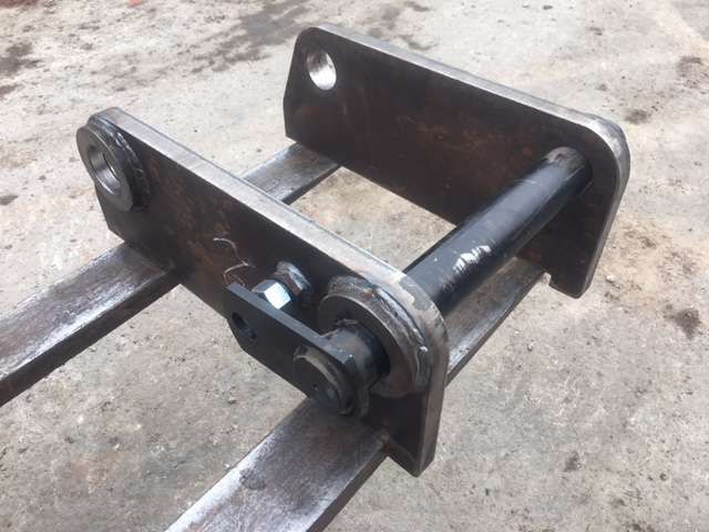 LIEBHERR SW33 - 2 oreilles + axe 60mm
