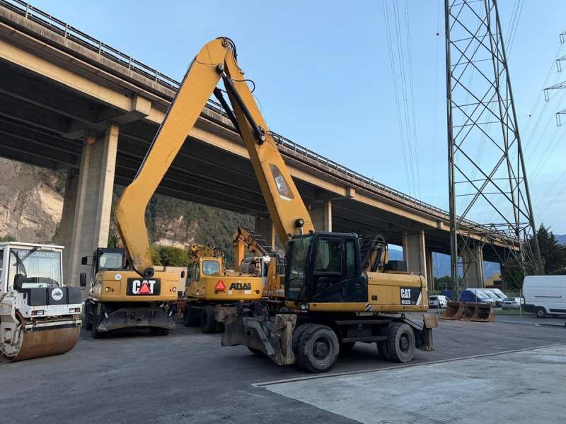 CATERPILLAR M322DMH