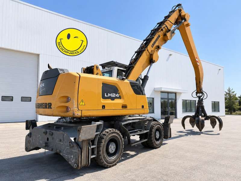 LIEBHERR LH24M LITRONIC (6,60m + 5m)