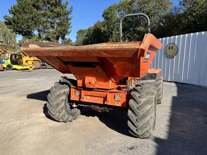 THWAITES MACH2061