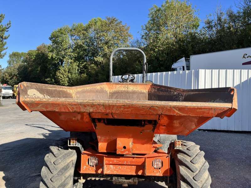 THWAITES MACH2061