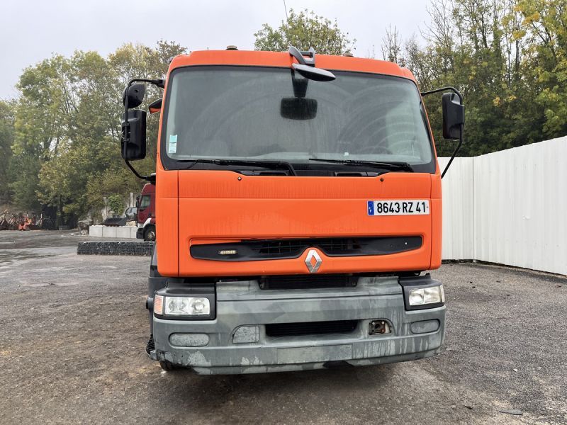 RENAULT KERAX 320 DCI