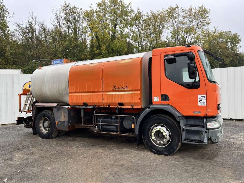 RENAULT KERAX 320 DCI