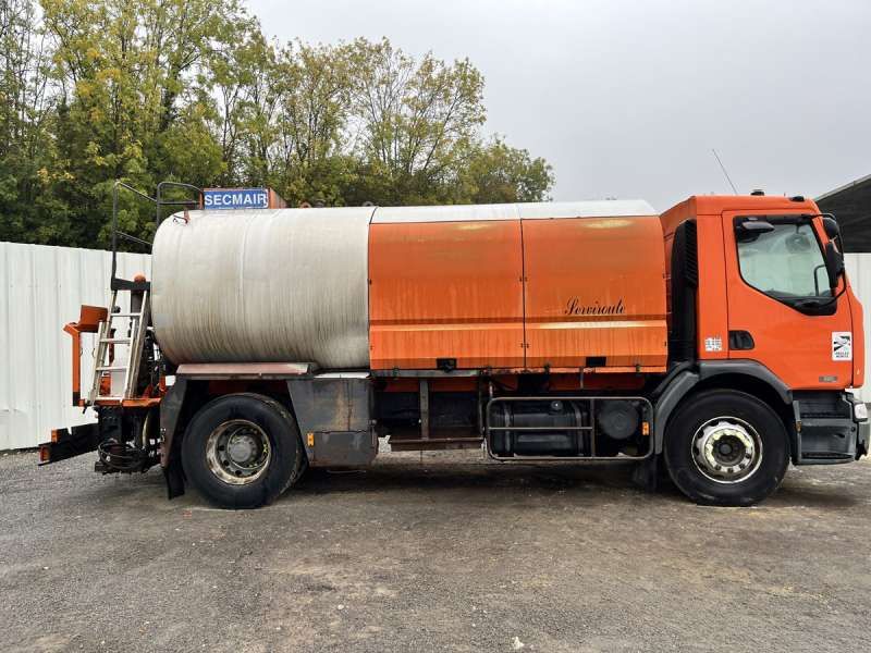 RENAULT KERAX 320 DCI
