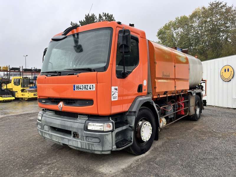 RENAULT KERAX 320 DCI