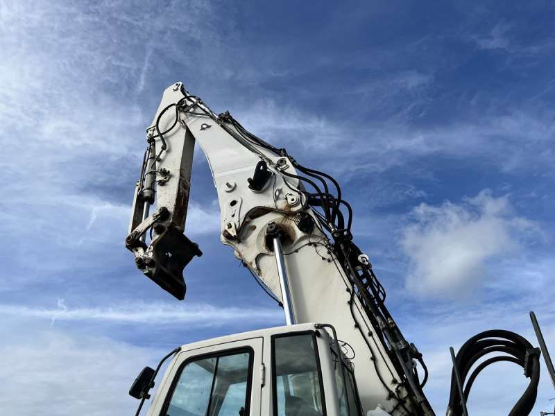LIEBHERR R944C HDSL LITRONIC