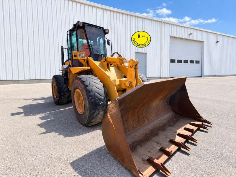 KOMATSU WA 320-1