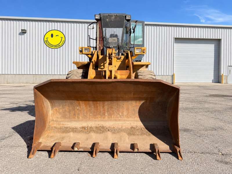 KOMATSU WA 320-1