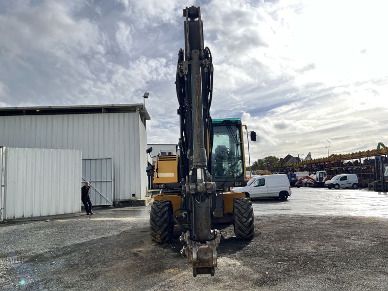VOLVO EW 160 B