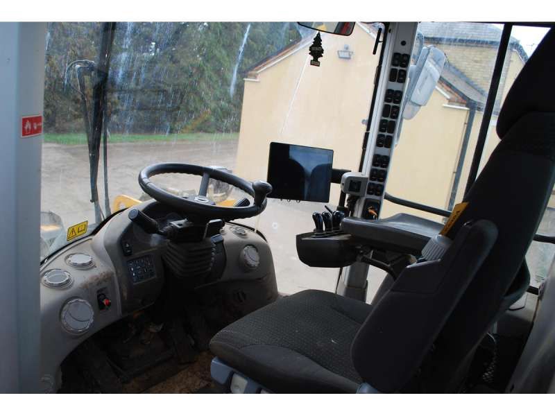 VOLVO L110H