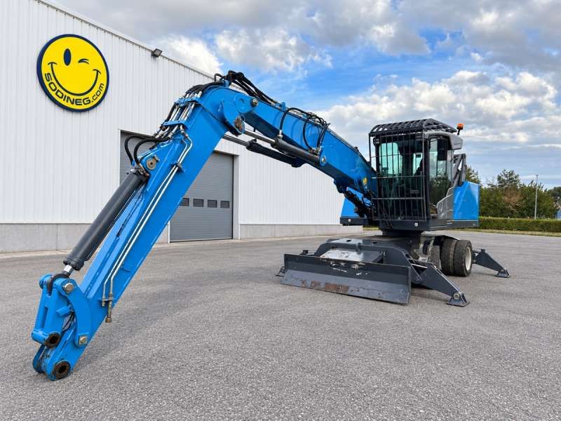 FUCHS MHL320F