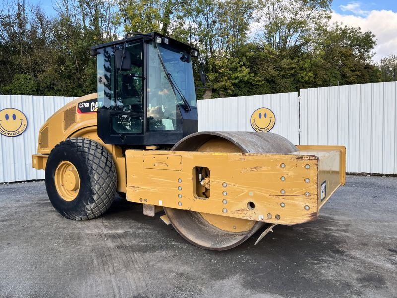 CATERPILLAR CS76B