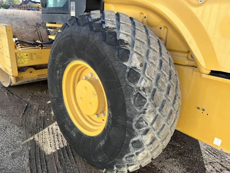 CATERPILLAR CS76B