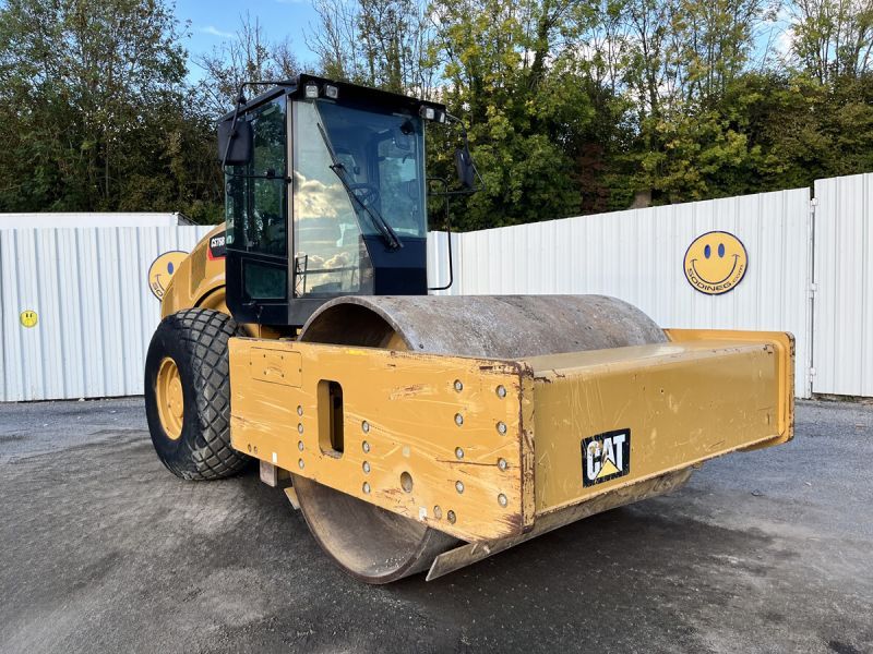 CATERPILLAR CS76B