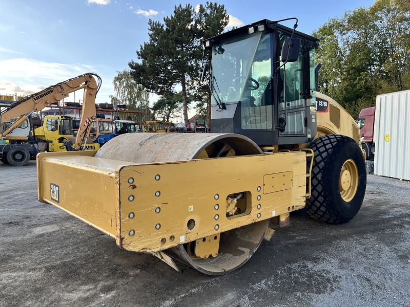 CATERPILLAR CS76B