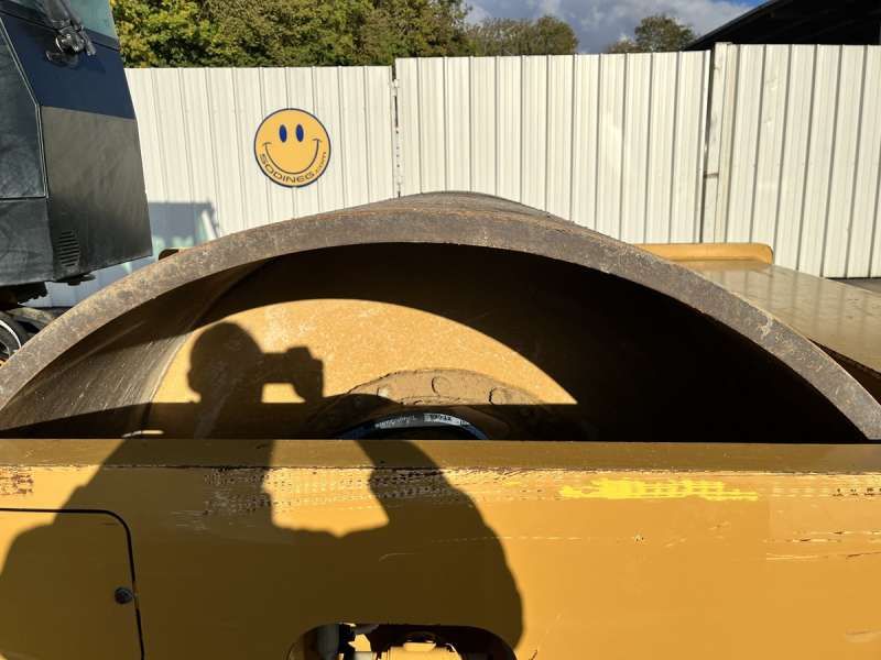 CATERPILLAR CS76B