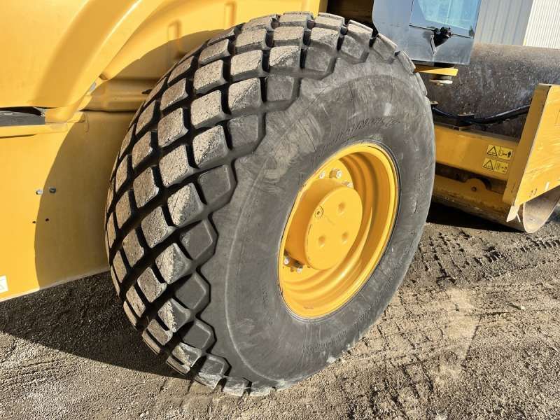 CATERPILLAR CS76B