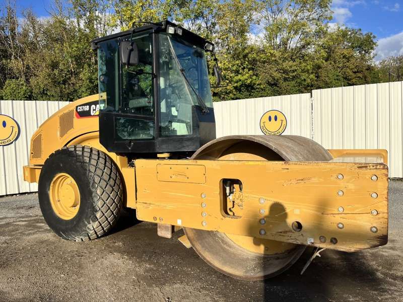 CATERPILLAR CS76B