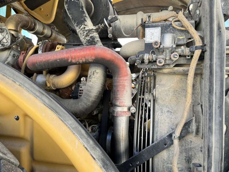 CATERPILLAR CS76B