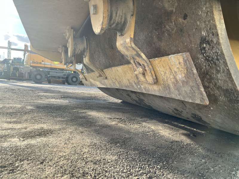 CATERPILLAR CS76B